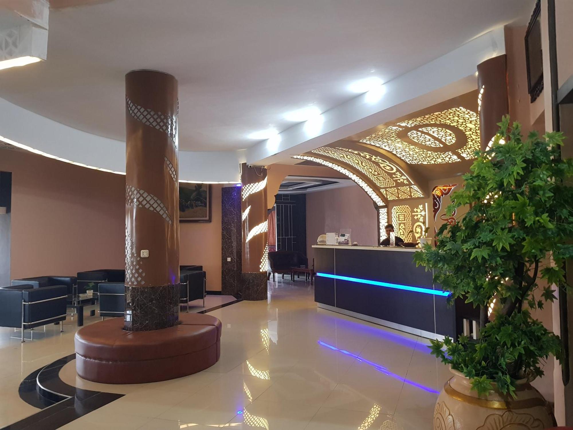 Capital O 93263 Linge Land Hotel Takengon Ngoại thất bức ảnh